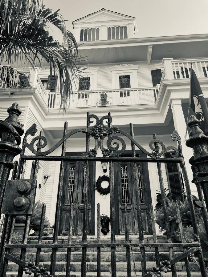 The Dragonfly Treme Guest House Nova Orleães Exterior foto